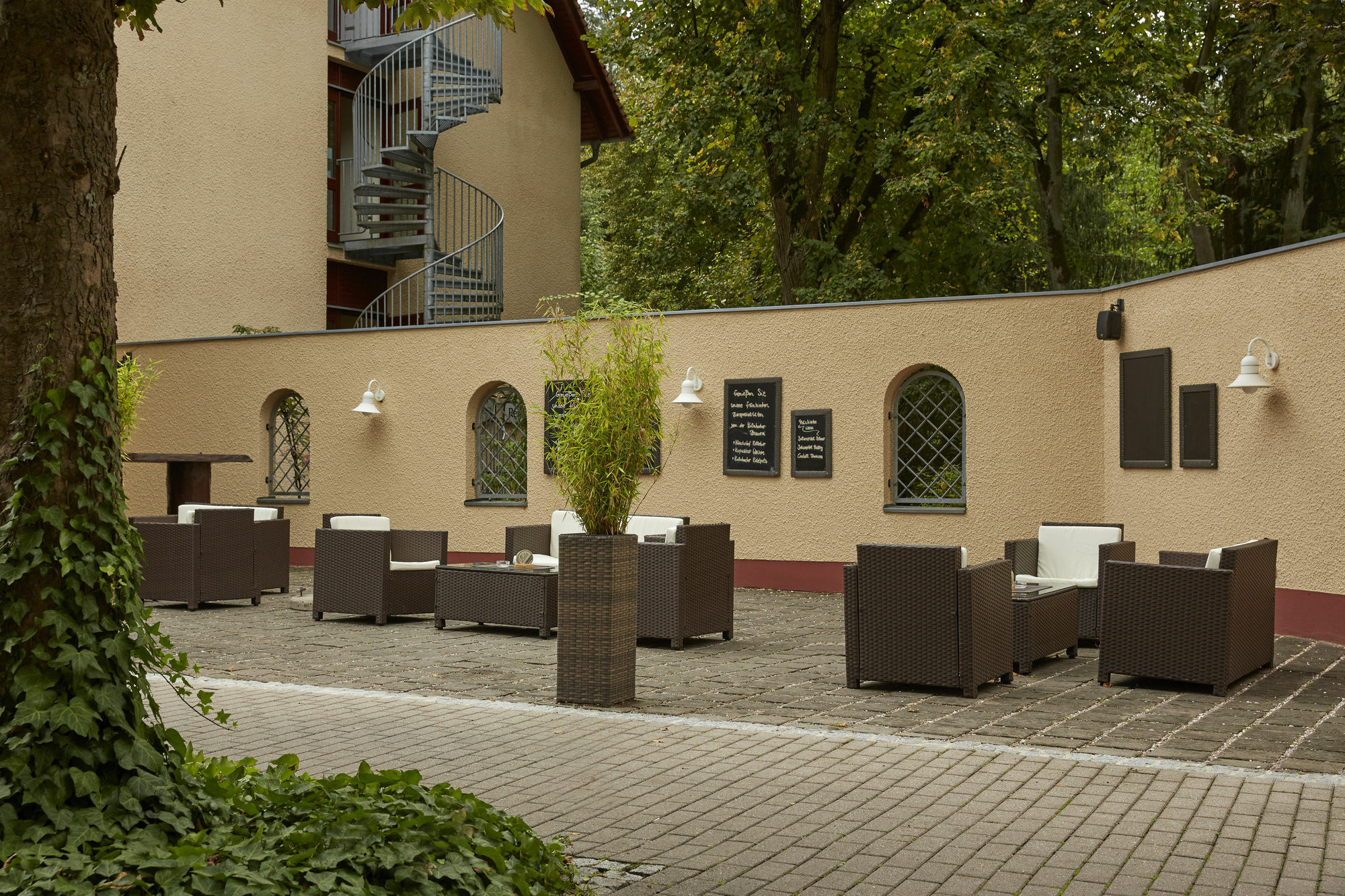 H+ Hotel Nürnberg Exterior foto